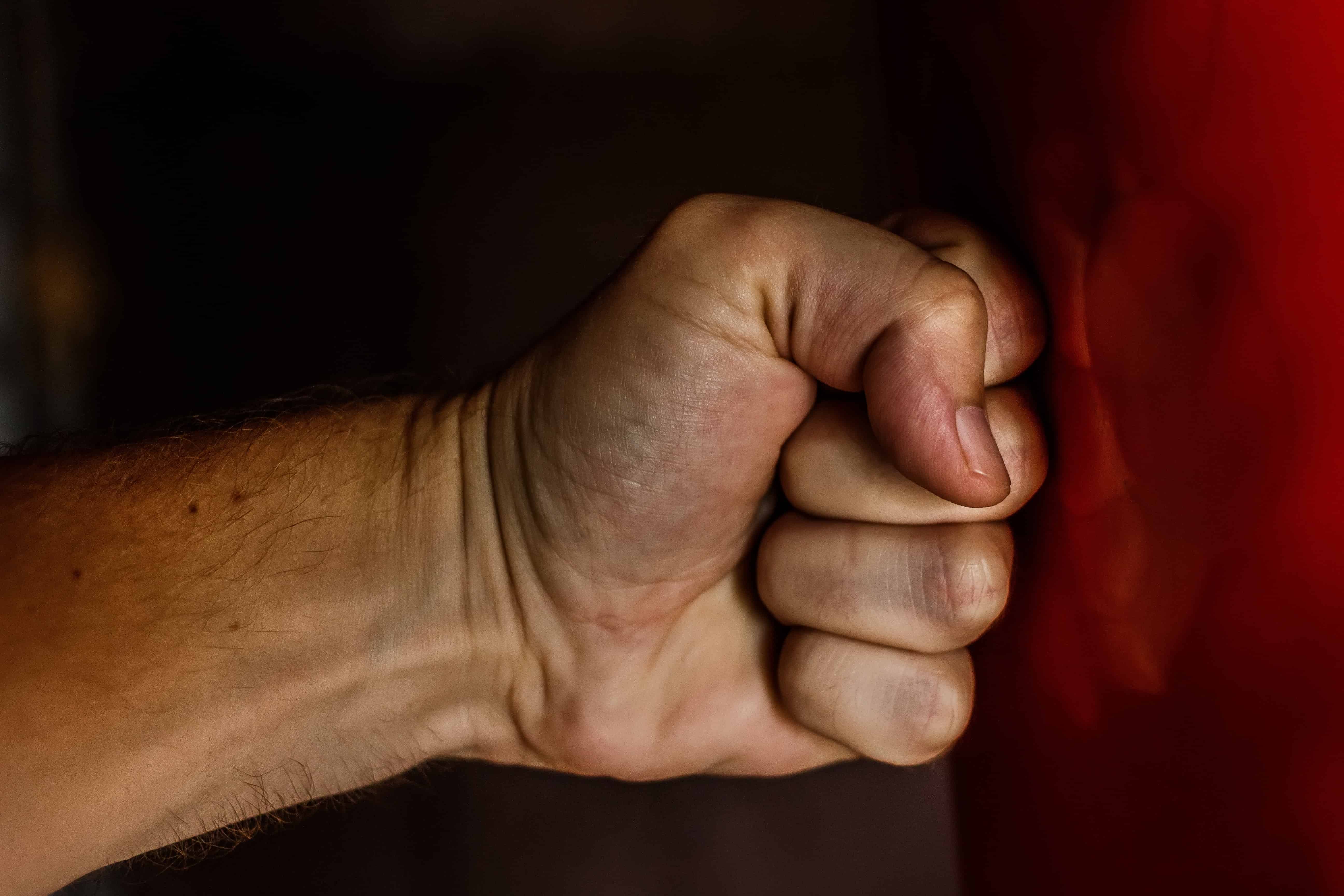 aggressive-anger-angry-163431